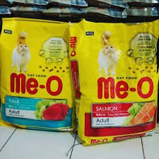 Makanan kucing merk me o varian tuna dan salmon kemasan karung 7kg toko krembung sejahtera