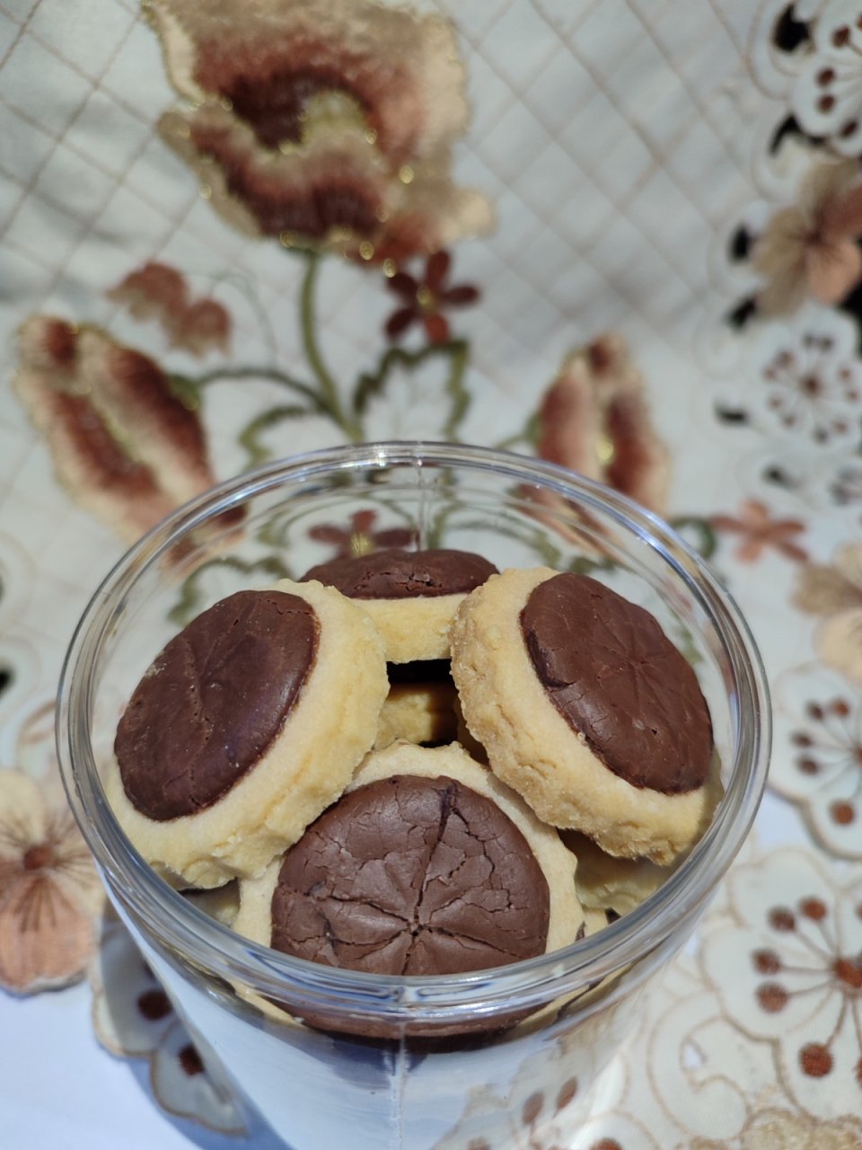 Choco Cracks Cookies